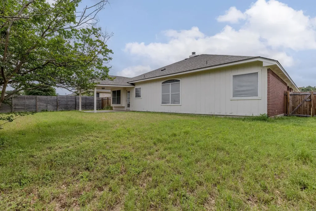 15725 Cadoz Drive Austin TX 78728