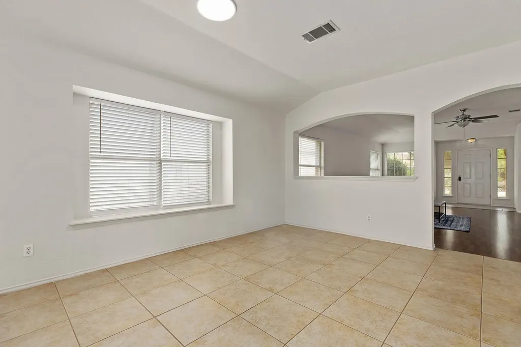 15725 Cadoz Drive Austin TX 78728