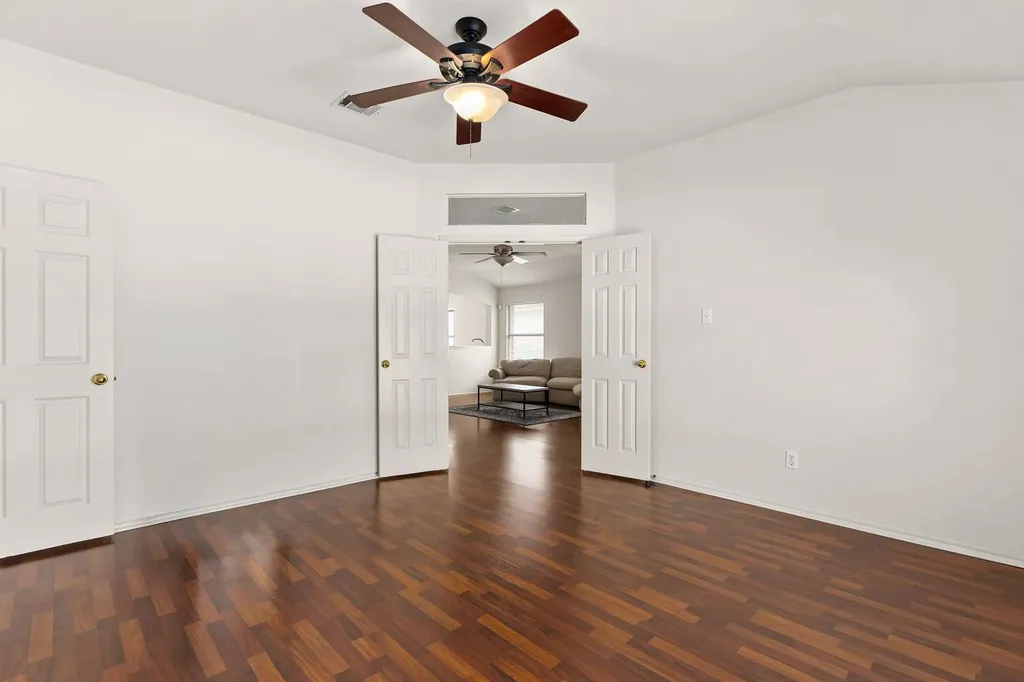 15725 Cadoz Drive Austin TX 78728