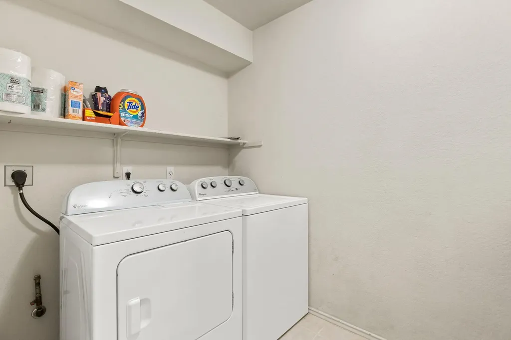 15725 Cadoz Drive Austin TX 78728