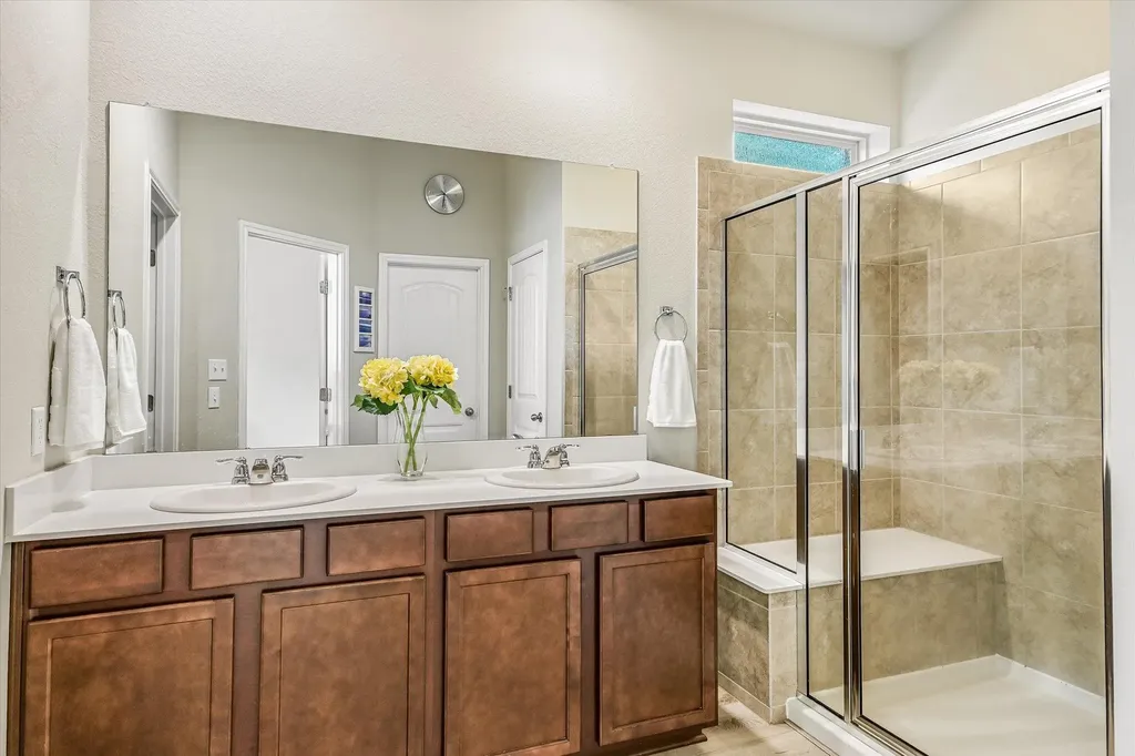 1504 William Bee Drive Leander TX 78641