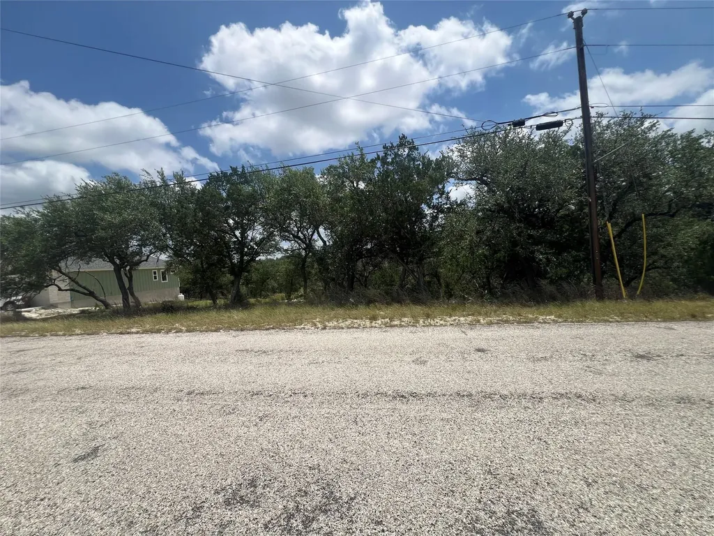 1252 Parton Road Canyon Lake TX 78133