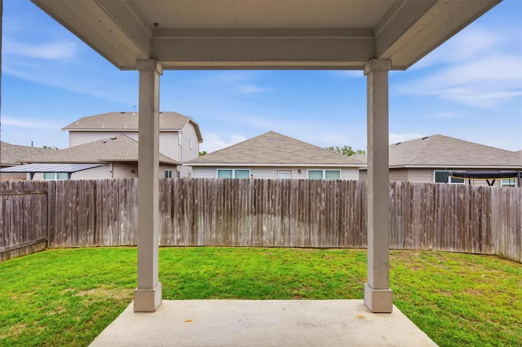 201 Yoakum Street Leander TX 78641
