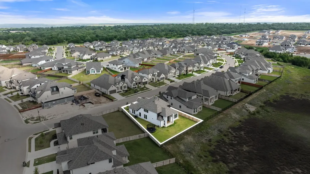 100 Ribera Drive Liberty Hill TX 78642