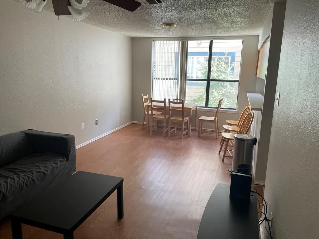 2409 Leon Street Austin TX 78705