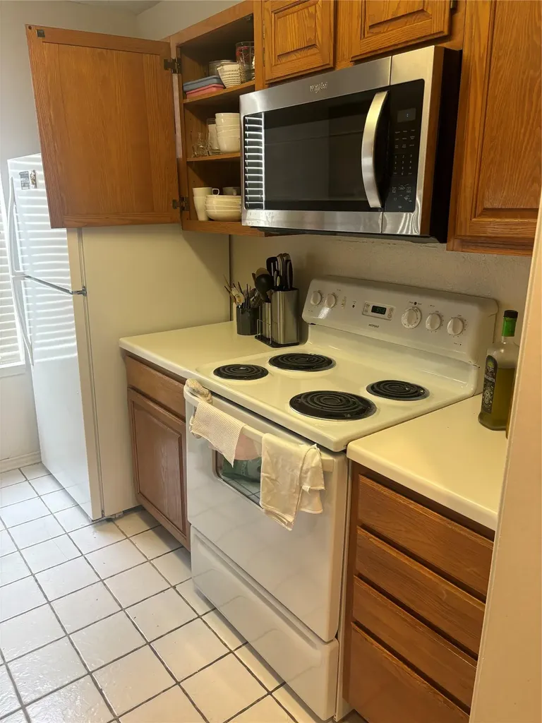 2409 Leon Street Austin TX 78705