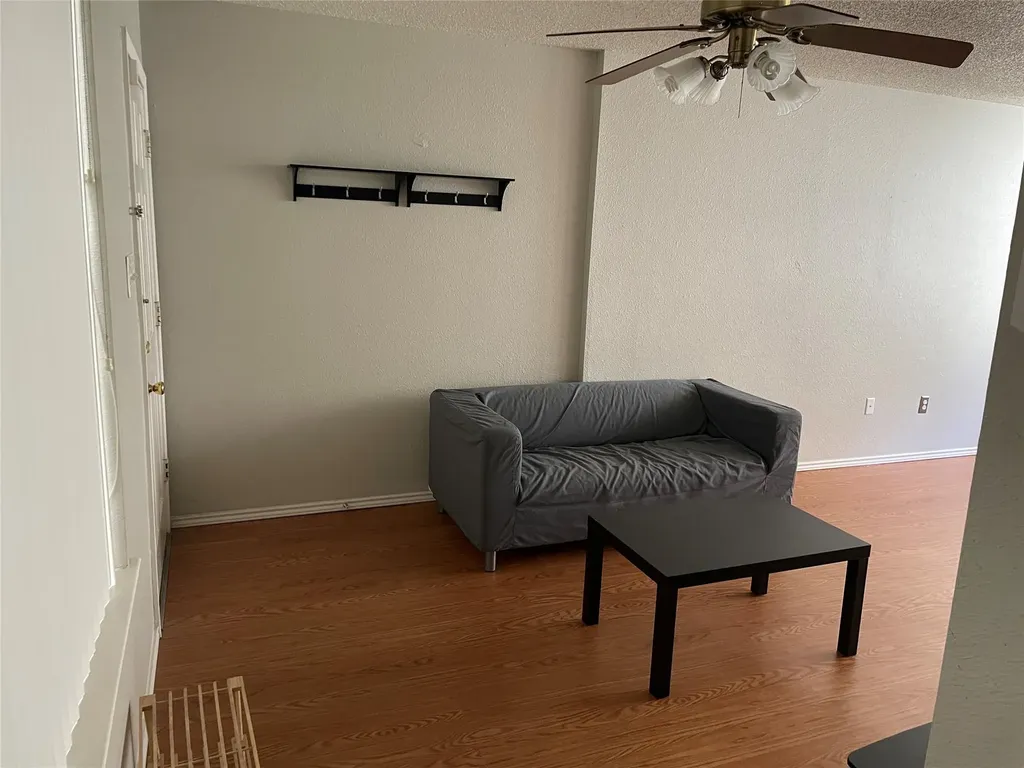 2409 Leon Street Austin TX 78705