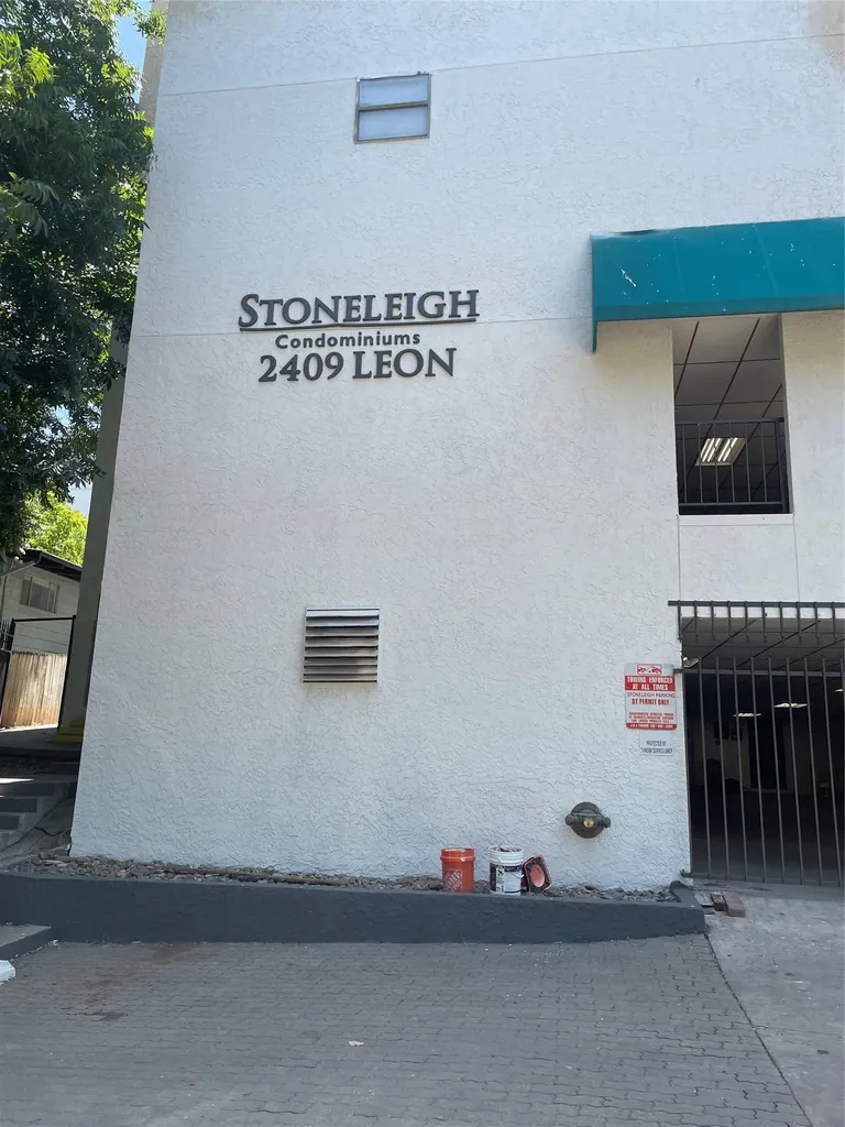 2409 Leon Street Austin TX 78705