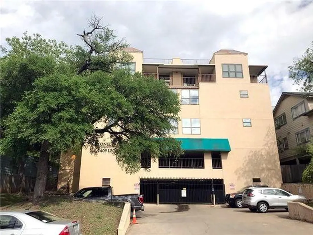 2409 Leon Street Austin TX 78705