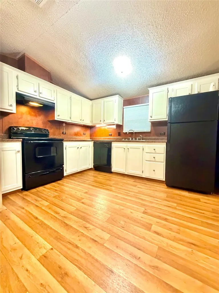 163 Quail Run Street Canyon Lake TX 78133