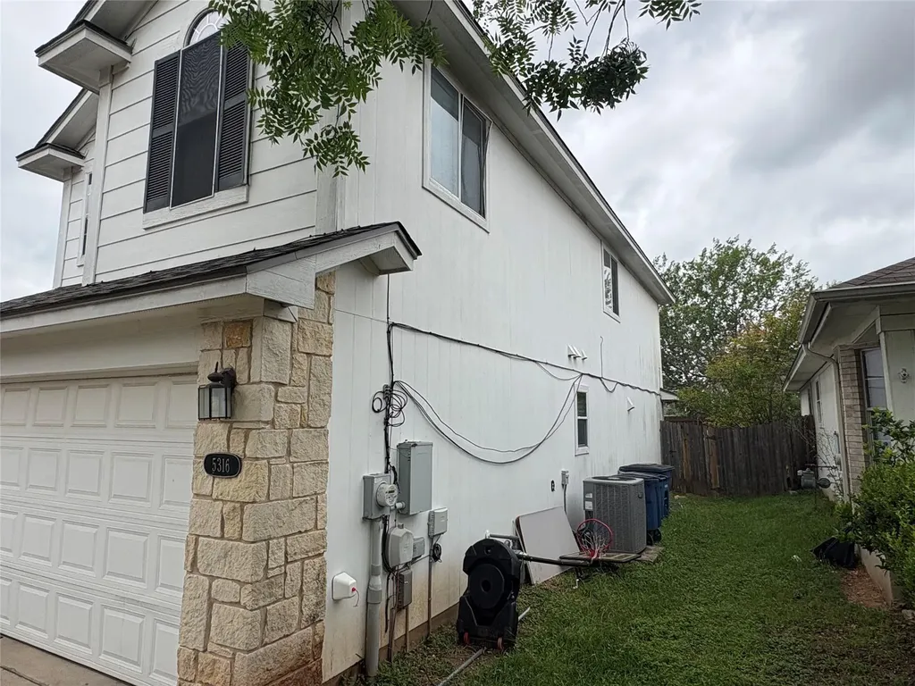 5316 Tower Trail Austin TX 78723