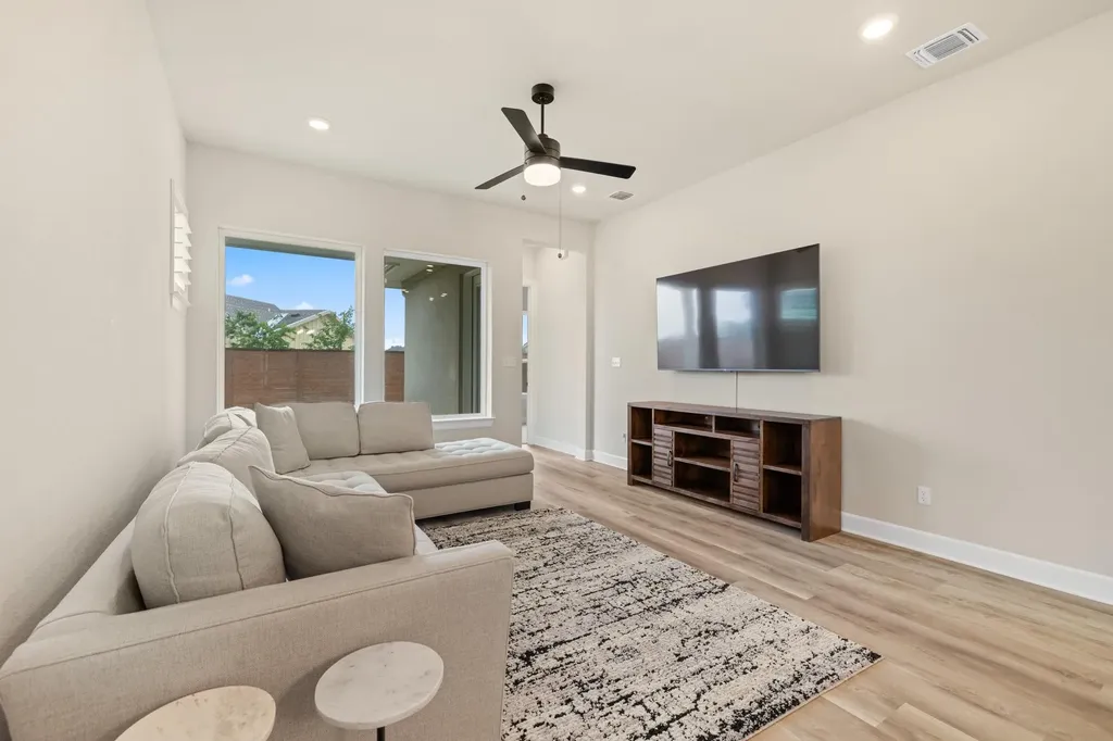 220 Monterey Oak Trail Georgetown TX 78628