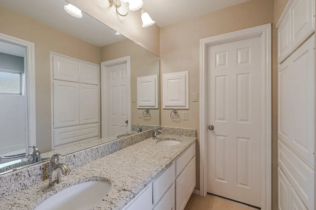7615 Yaupon Drive Austin TX 78759