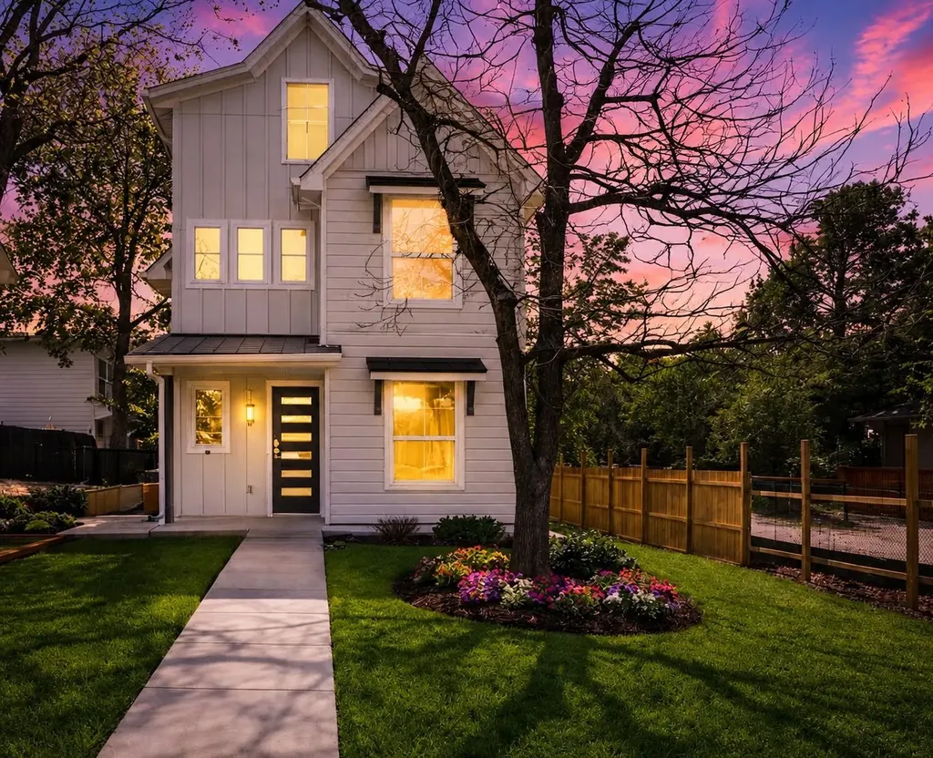 2301 E 10th Street Austin TX 78702