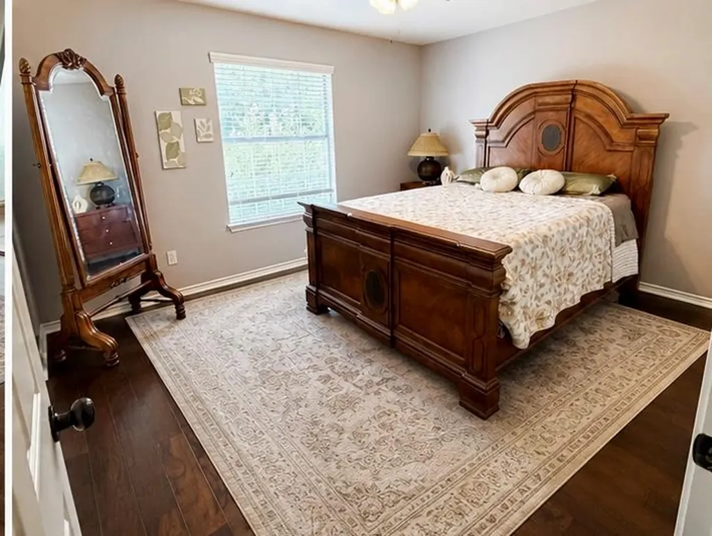 13 Oak View Round Rock TX 78664