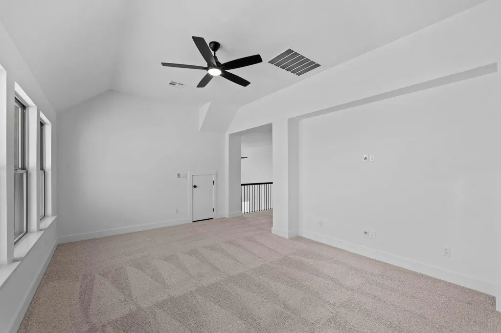 242 Five Mile Creek Way Kyle TX 78640