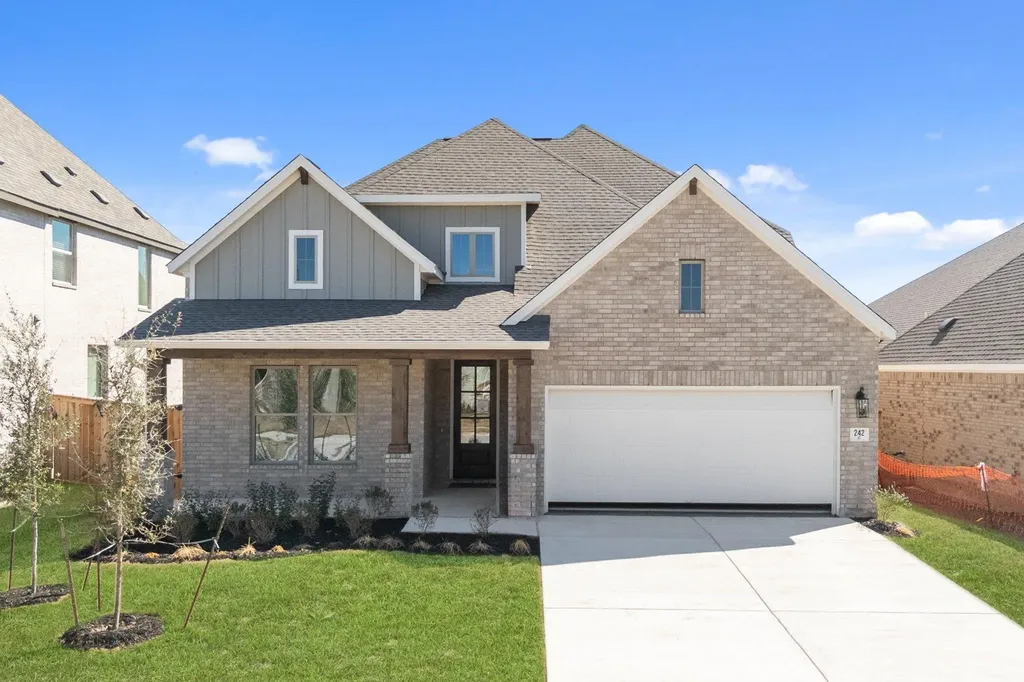 242 Five Mile Creek Way Kyle TX 78640