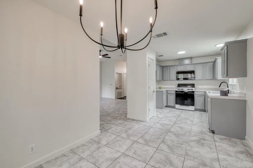 1604 Southwestern Boulevard Georgetown TX 78626