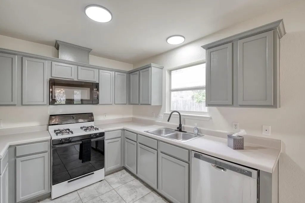 1604 Southwestern Boulevard Georgetown TX 78626