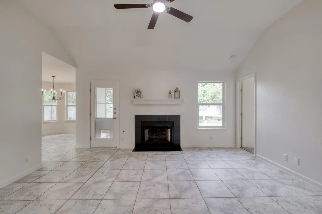1604 Southwestern Boulevard Georgetown TX 78626