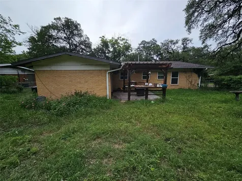 11502 Hilltop Street Austin TX 78753