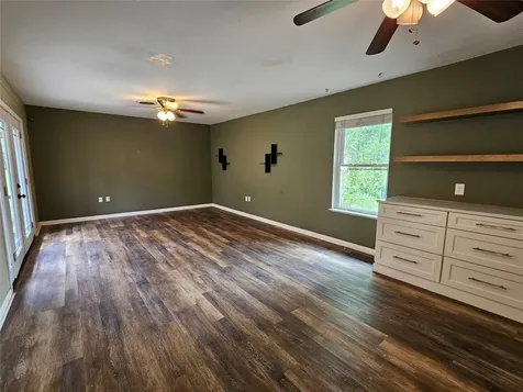 11502 Hilltop Street Austin TX 78753