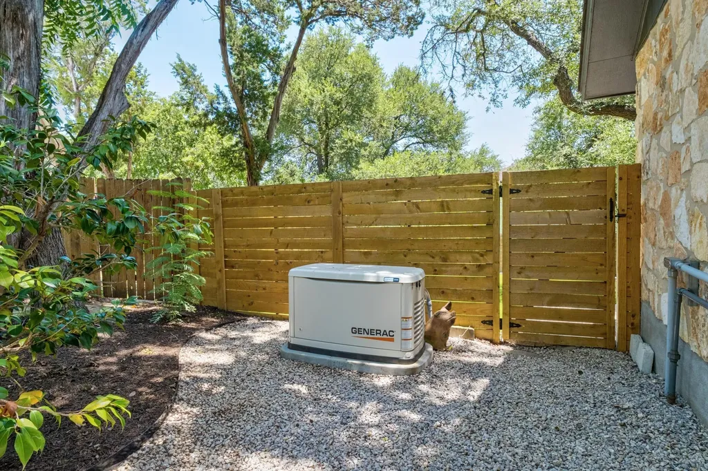 7005 Juneberry Cove Austin TX 78750