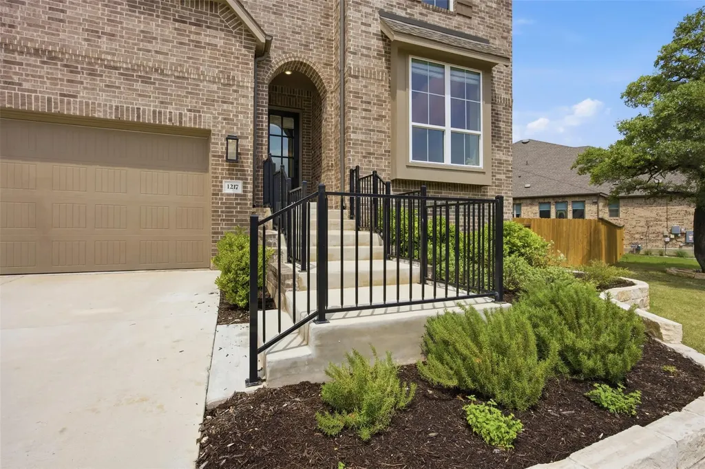 1217 Calendula Trail Georgetown TX 78628
