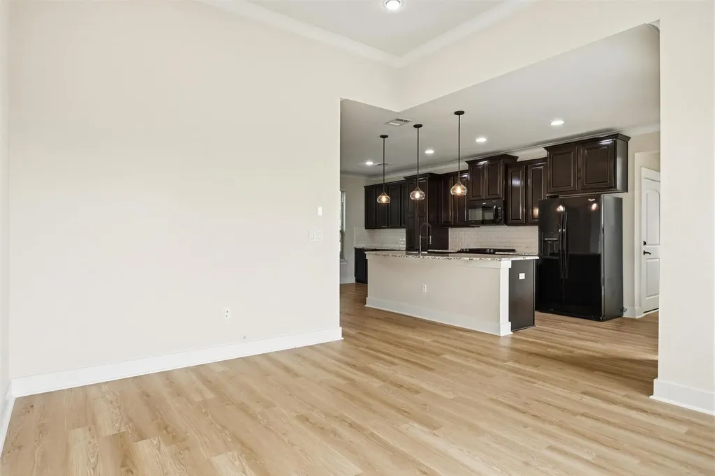9507 Mcknight Loop Austin TX 78717