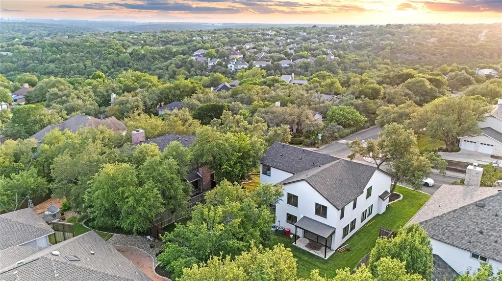 10701 Scotland Well Drive Austin TX 78750