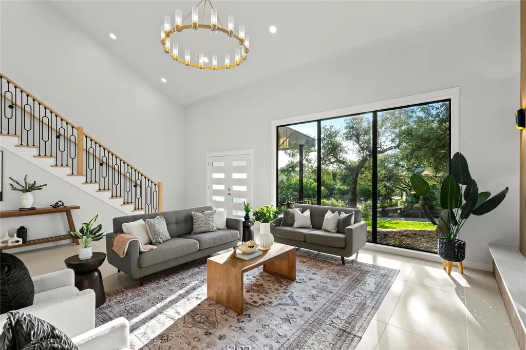 10701 Scotland Well Drive Austin TX 78750