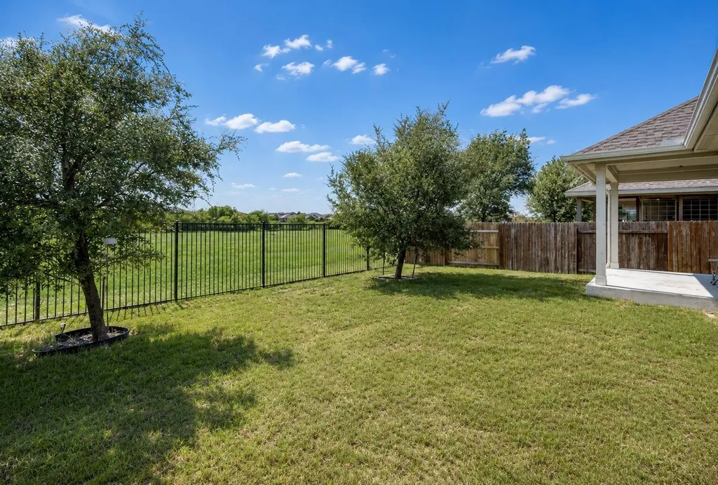 3517 Grail Hollows Road Pflugerville TX 78660