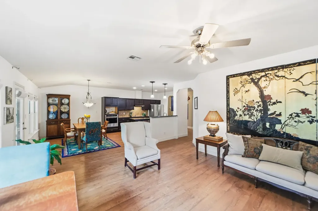 2602 Warren Cove Lago Vista TX 78645