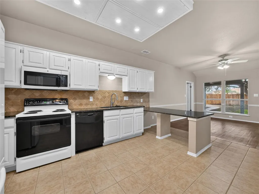 604 Greenslope Circle Pflugerville TX 78660