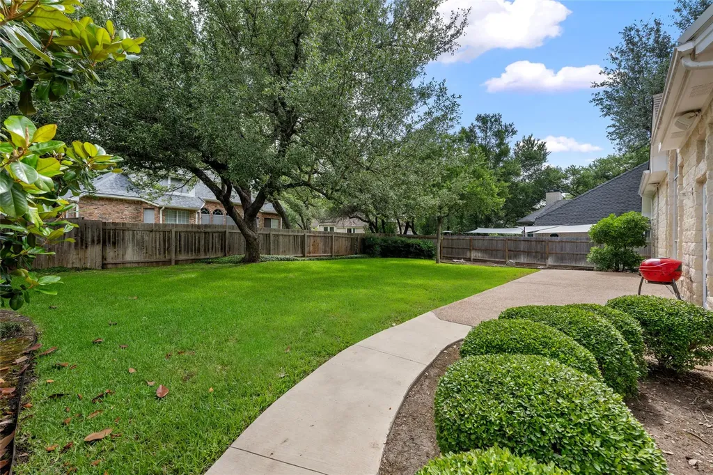 8004 Bottlebrush Drive Austin TX 78750