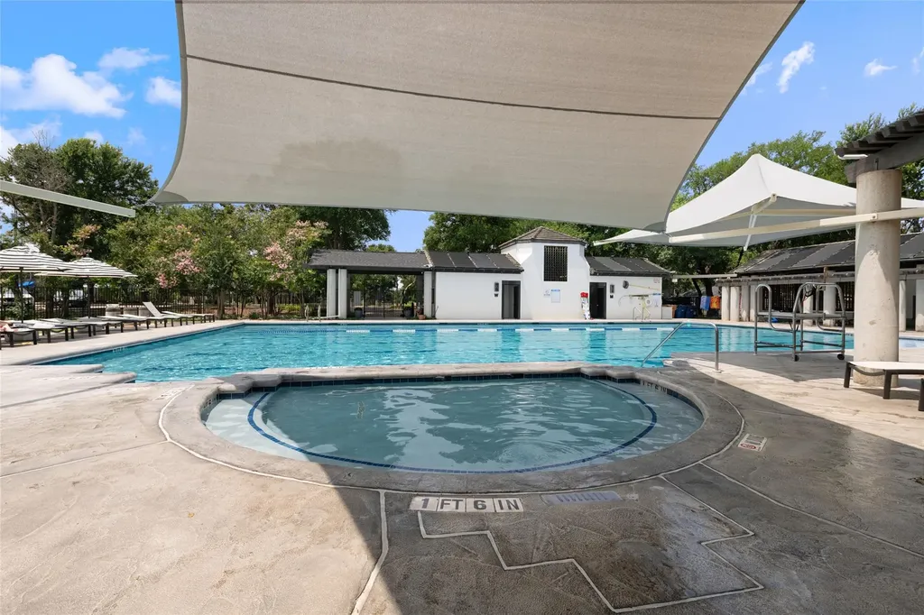 8004 Bottlebrush Drive Austin TX 78750