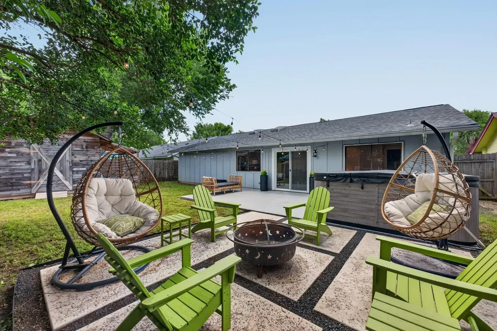 2526 Mcgregor Drive Austin TX 78745