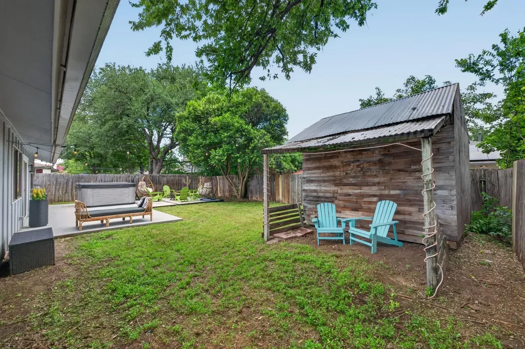 2526 Mcgregor Drive Austin TX 78745
