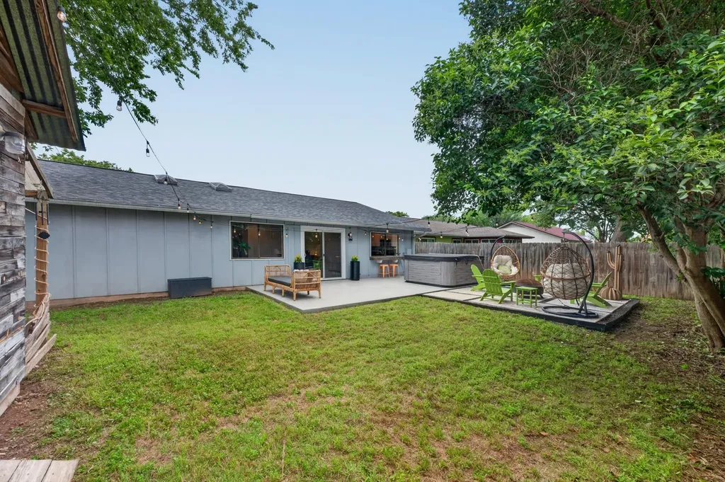 2526 Mcgregor Drive Austin TX 78745
