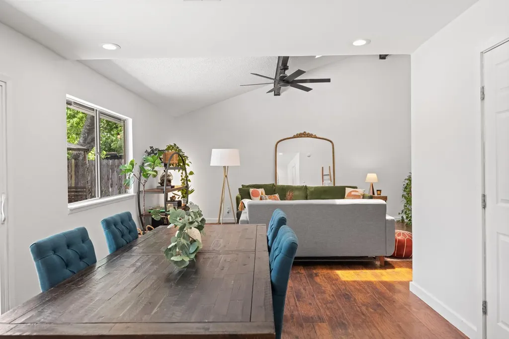 2526 Mcgregor Drive Austin TX 78745