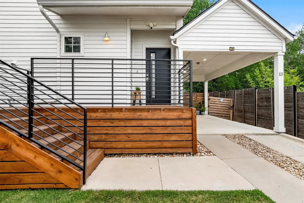 1213 Eleanor Street Austin TX 78721