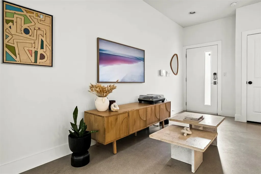 1213 Eleanor Street Austin TX 78721