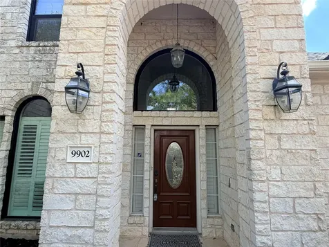 9902 Brightling Lane Austin TX 78750