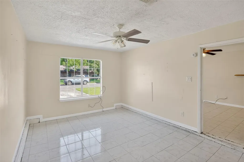 1308 Pendergrass Street Lockhart TX 78644