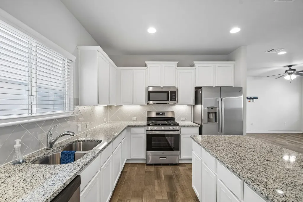 10213 Forest Grove Drive Austin TX 78747