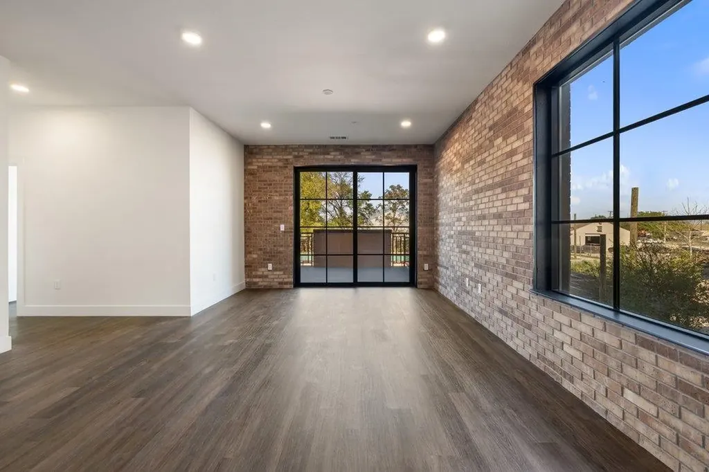 4315 S Congress Avenue Austin TX 78745