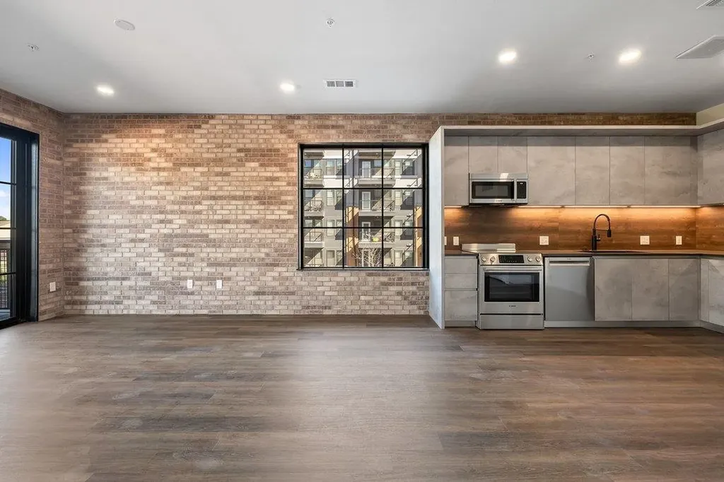 4315 S Congress Avenue Austin TX 78745