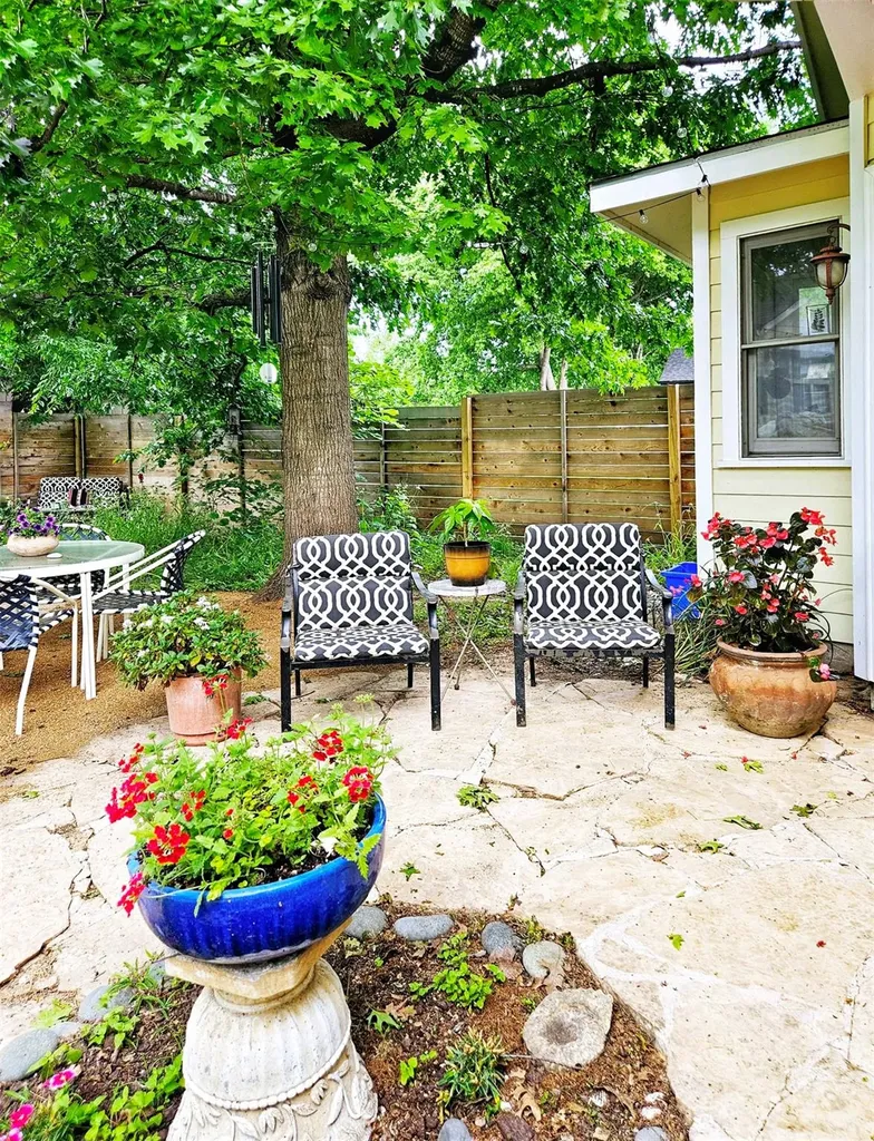 1906 Collier Street Austin TX 78704