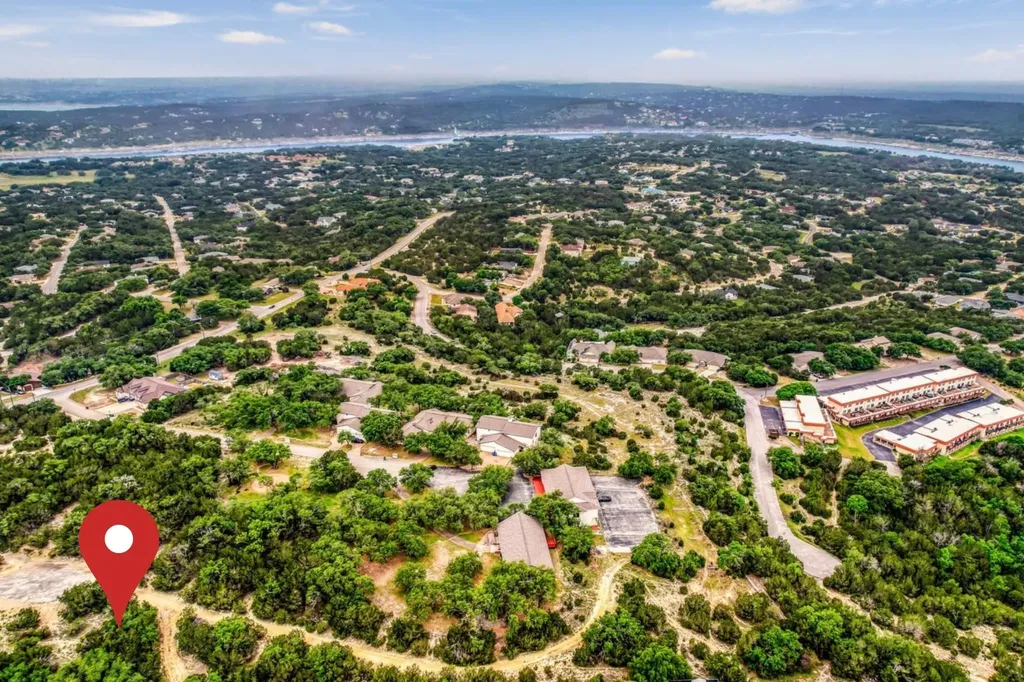 000 Pinnacle Cove Lago Vista TX 78645