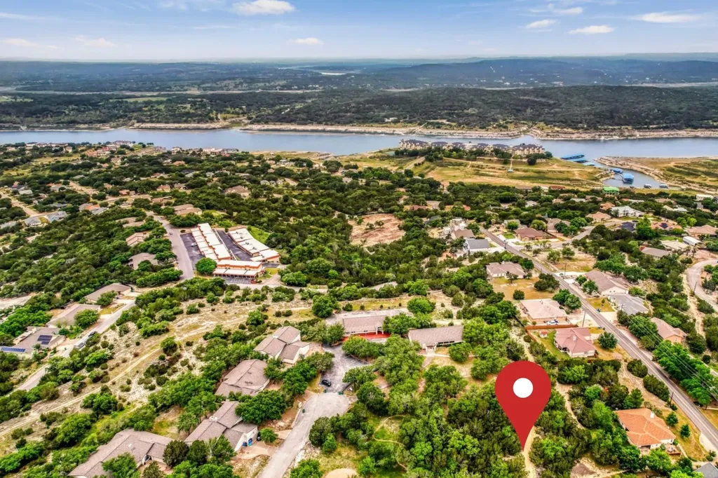000 Pinnacle Cove Lago Vista TX 78645